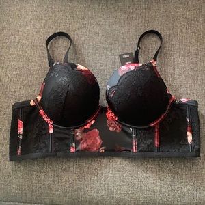 Torrid floral bra.